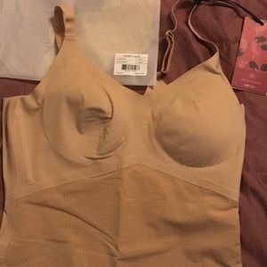 Honeylove Liftwear Cami. Size M. Sand Color